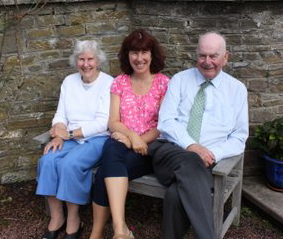 Swanson Fiona med mor och far