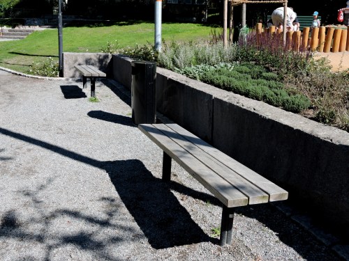 Väsby bänkar utan ryggstöd